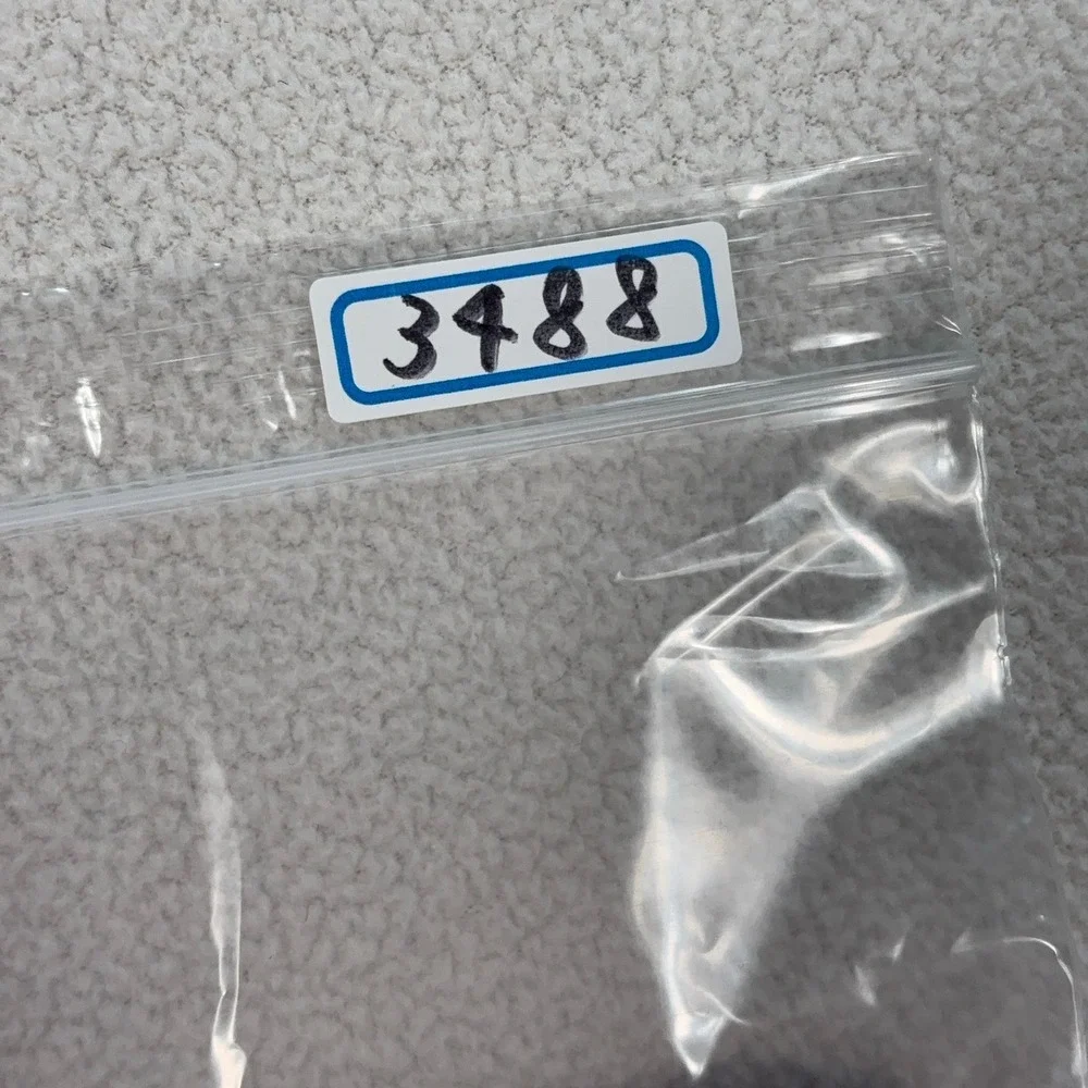 Lululemon T.H.E. HenleyShirt Men's 2XL* Heathered Rosewood Red Logo *SMALL HOLE* - Picture 16 of 16